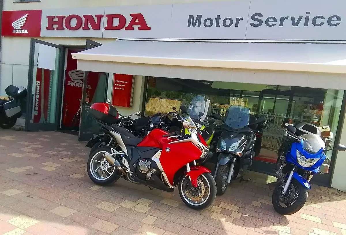 Honda VFR 1200 F DCT ABS (2010 - 16)
