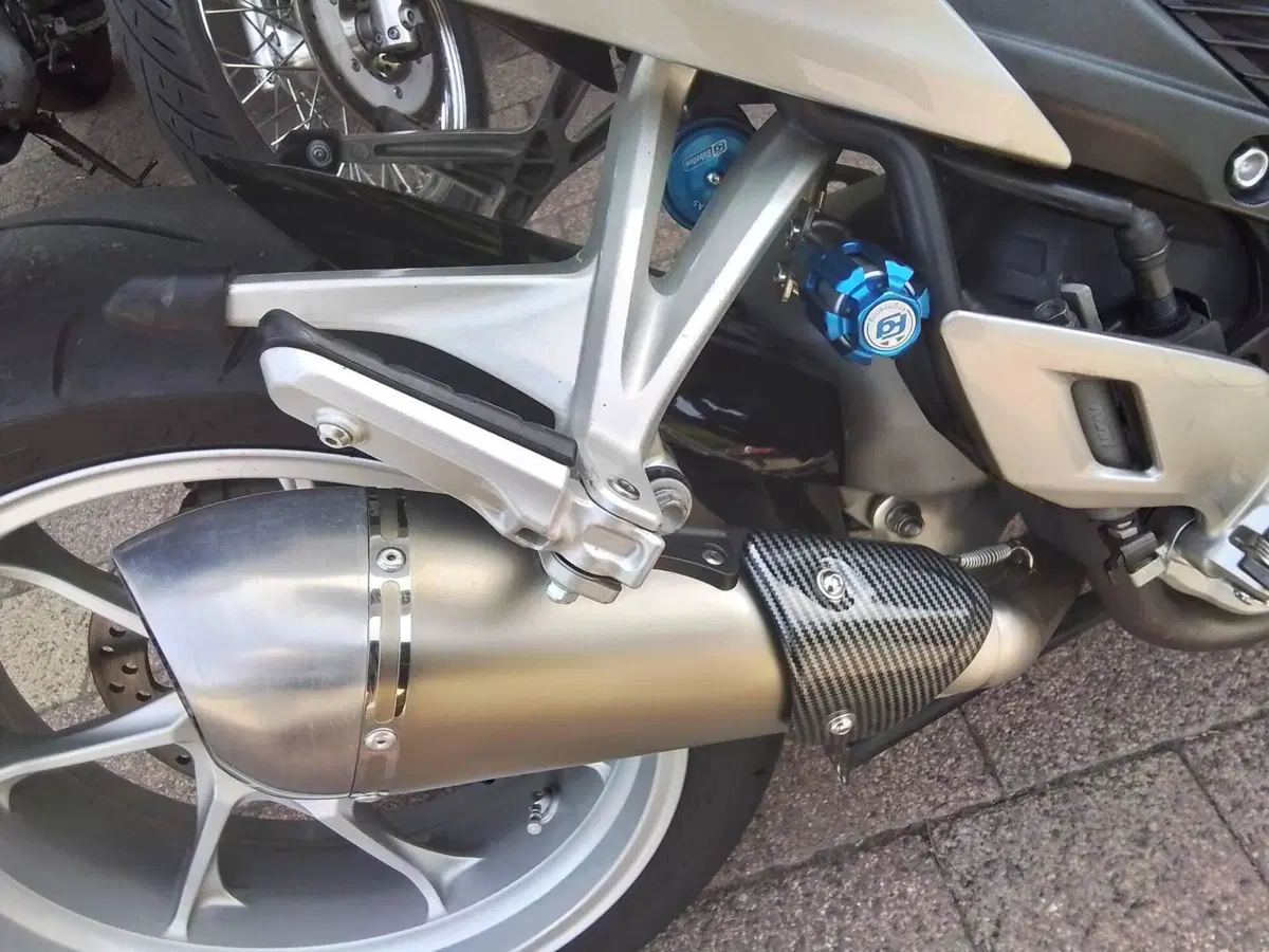 Honda VFR 1200 F DCT ABS (2010 - 16) (8)