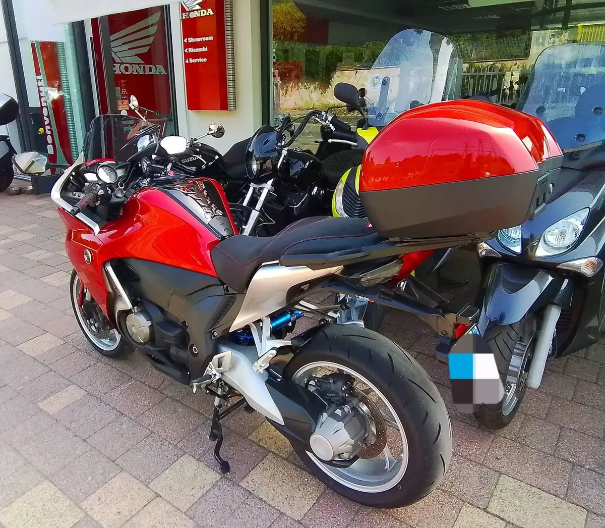 Honda VFR 1200 F DCT ABS (2010 - 16) (18)