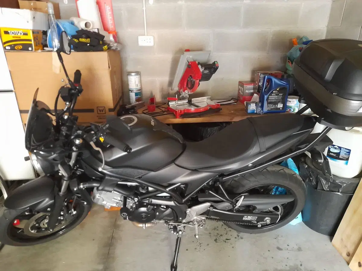 Suzuki SV 650 (2016 - 20) (2)