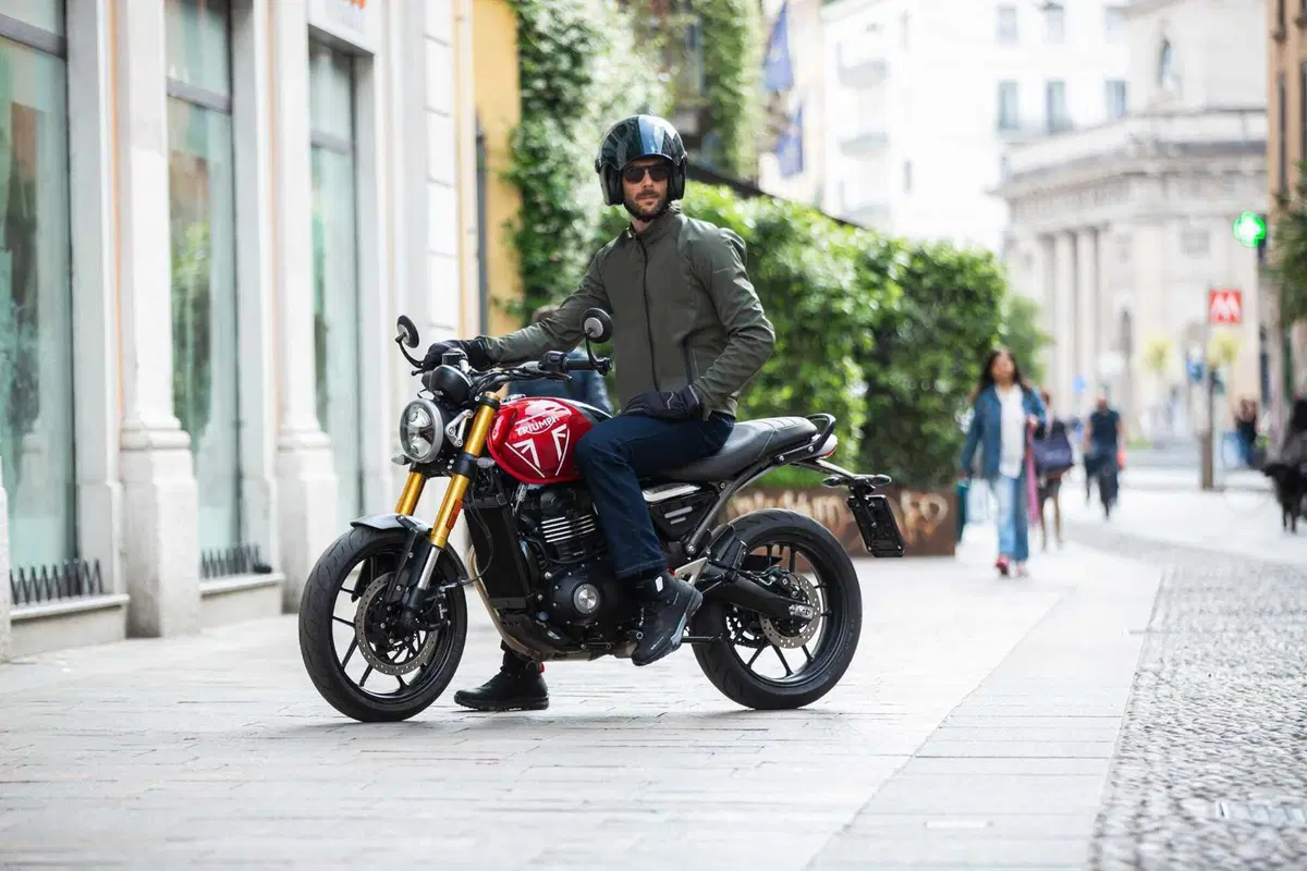 Nuovo look per Eleveit Stratos E-Dry (11)