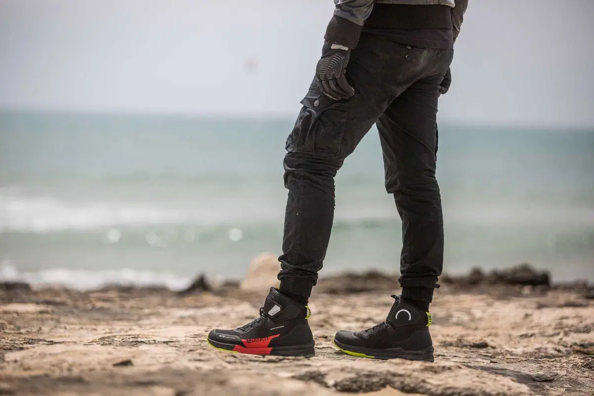 Nuovo look per Eleveit Stratos E-Dry (20)