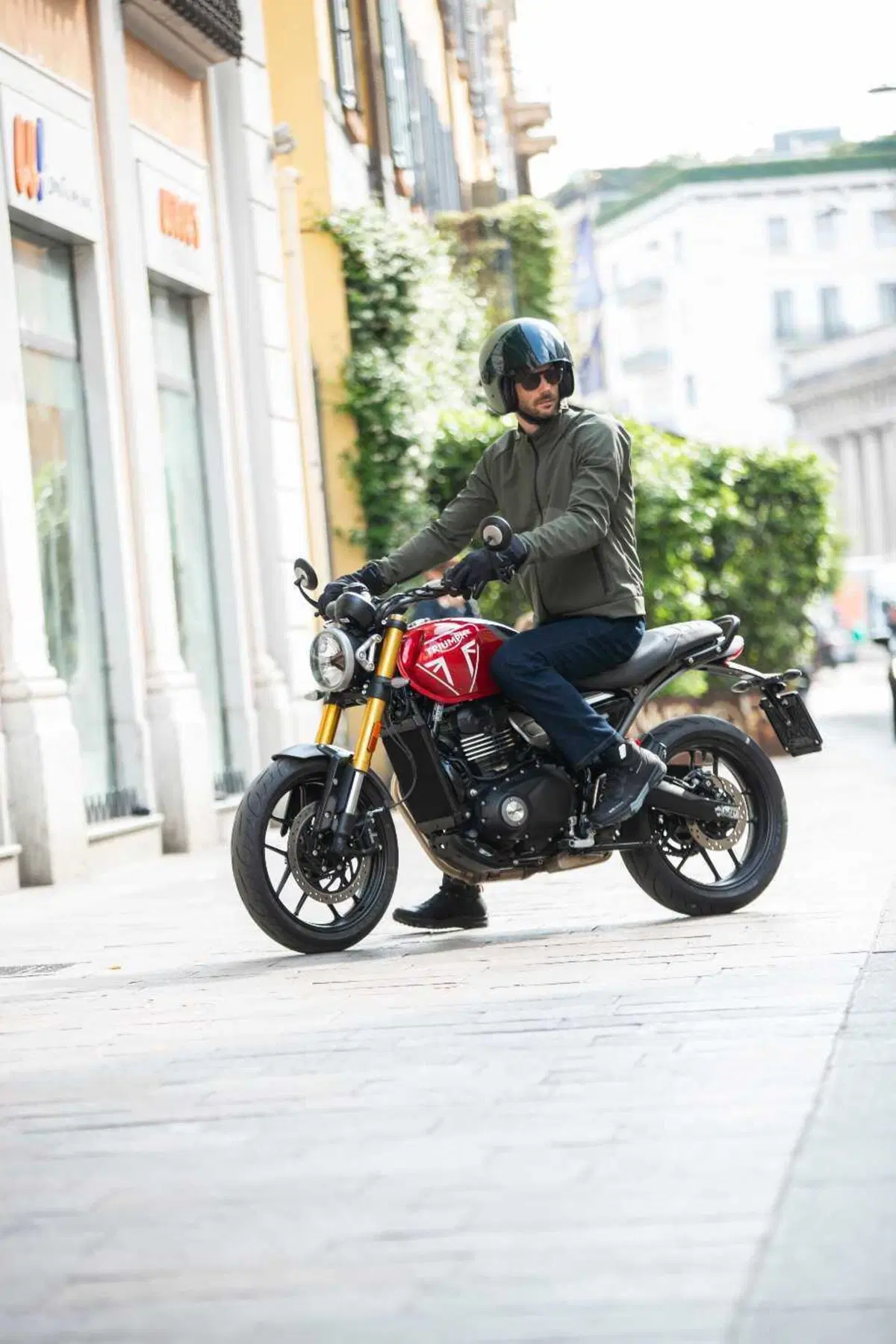 Nuovo look per Eleveit Stratos E-Dry (21)