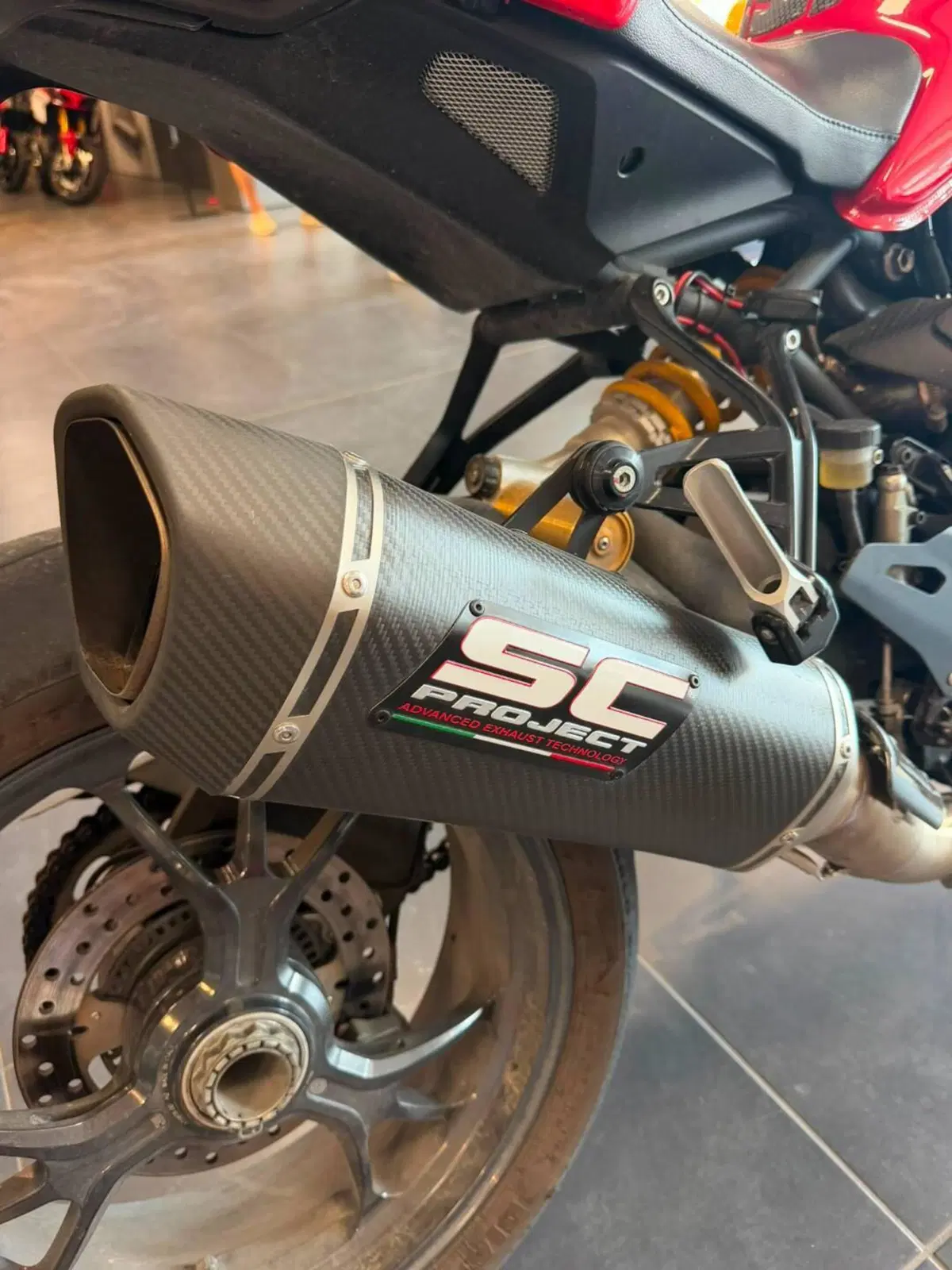 Ducati Monster 1200 R (2016 - 19) (9)
