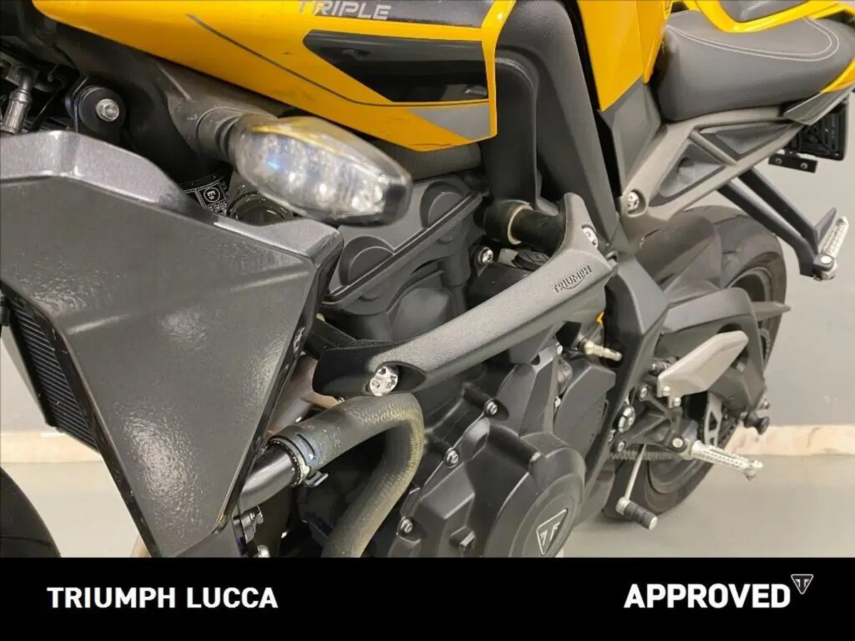 Triumph Street Triple 765 RS (2023 - 26) (9)