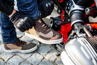 Acerbis presenta la famiglia di calzature Velocity
