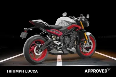 Triumph Street Triple 765 RX (2026) usata