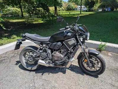 Yamaha XSR 700 (2021) usata