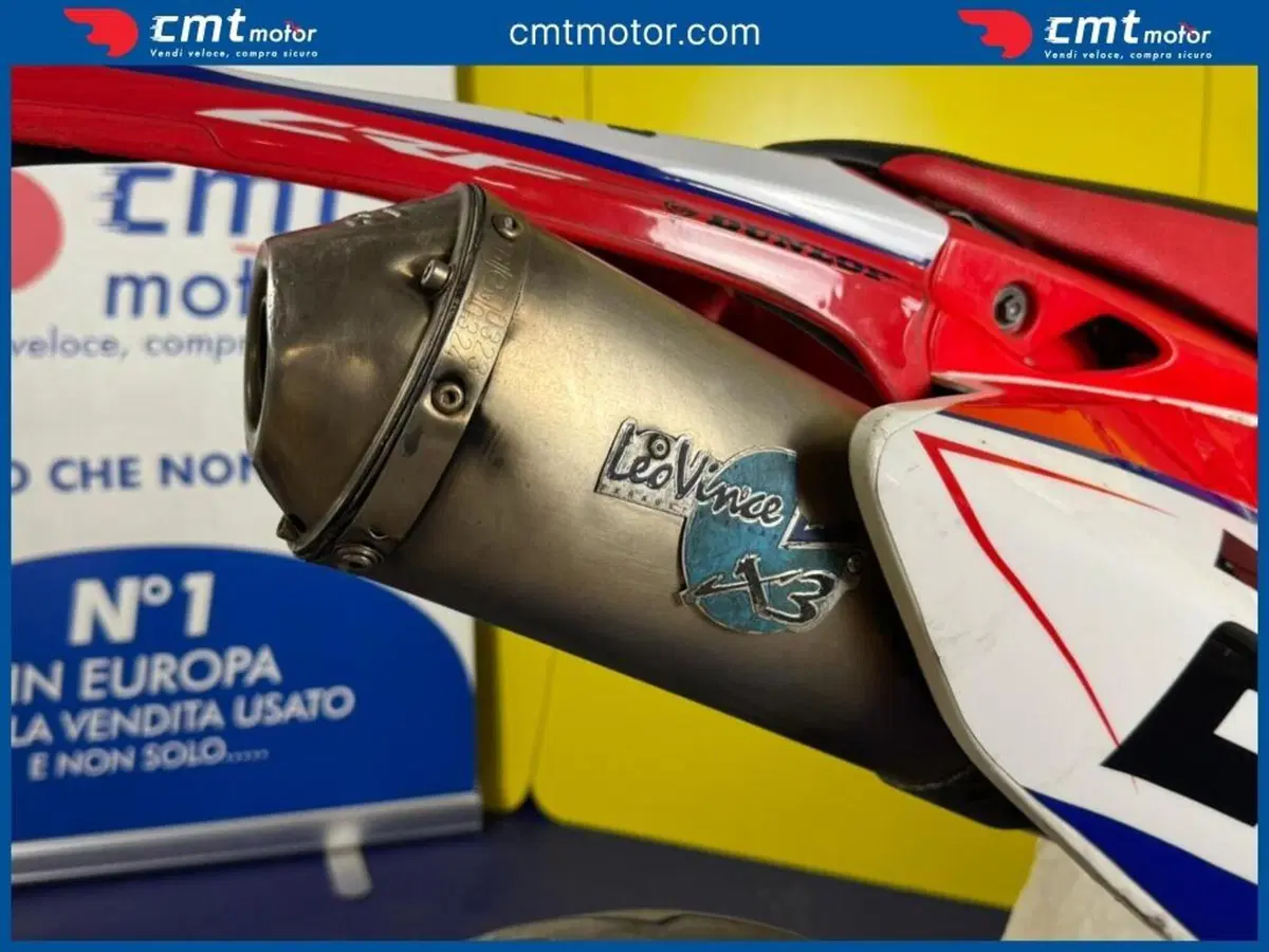 Honda CRF 450R (2005) (8)