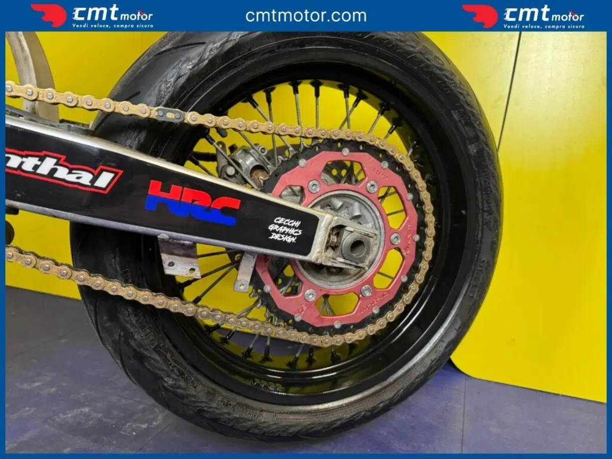 Honda CRF 450R (2005) (10)