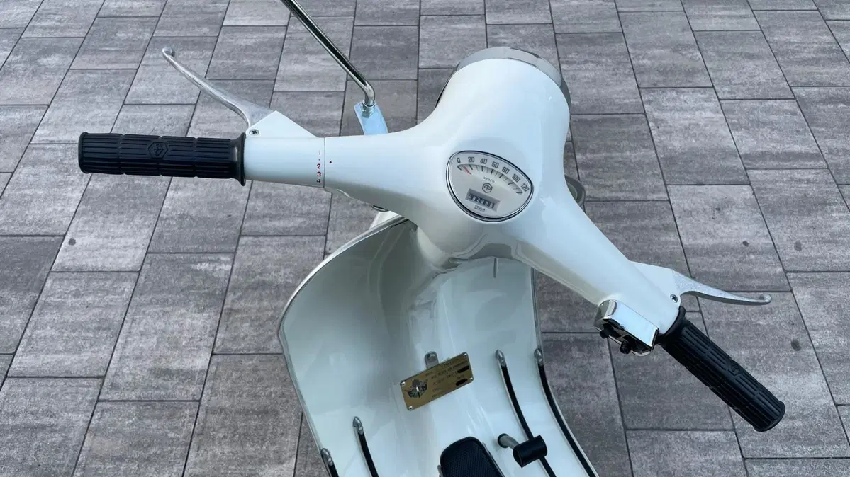 Piaggio Vespa 125 primavera  (5)