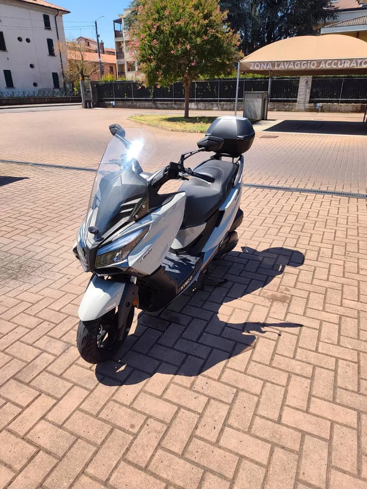 Kymco X-Town 300i City (2020) (2)