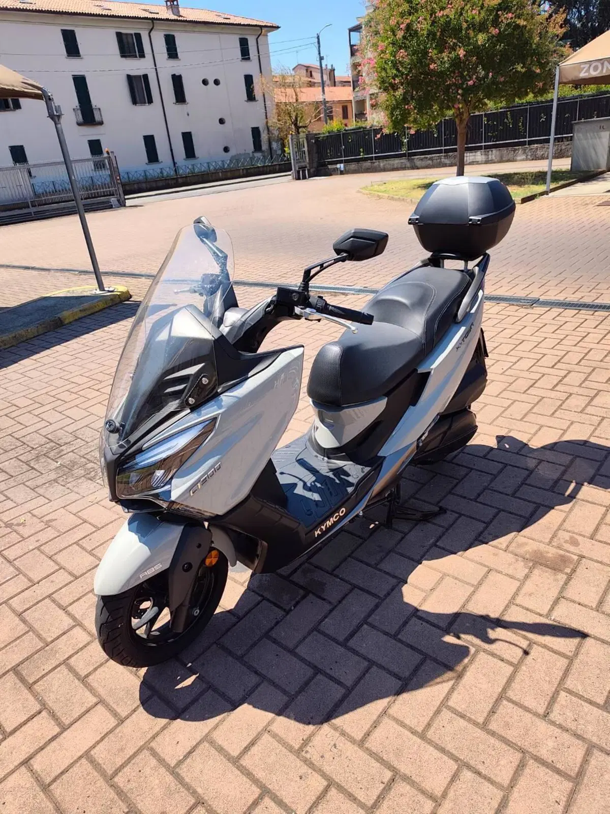 Kymco X-Town 300i City (2020) (3)