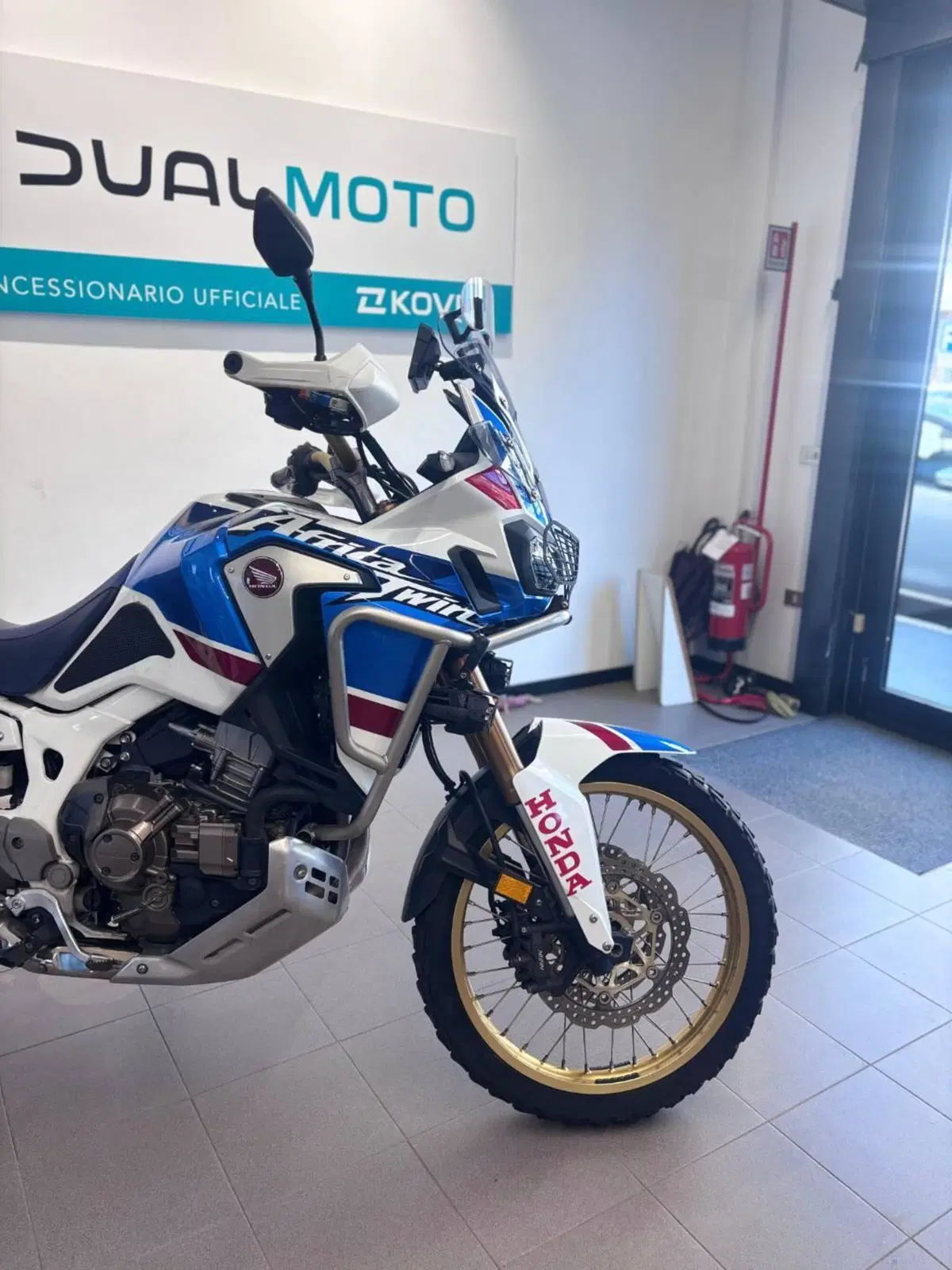 Honda Africa Twin CRF 1000L Adventure Sports DCT (2018 - 19) (2)