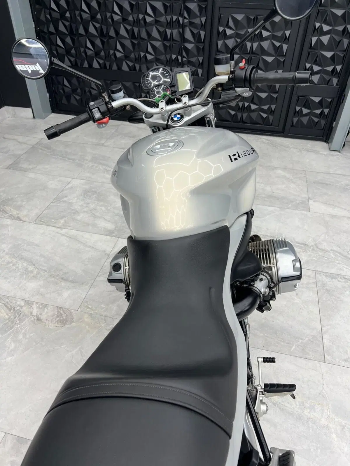 Bmw R 1200 R (2006 - 11) (6)