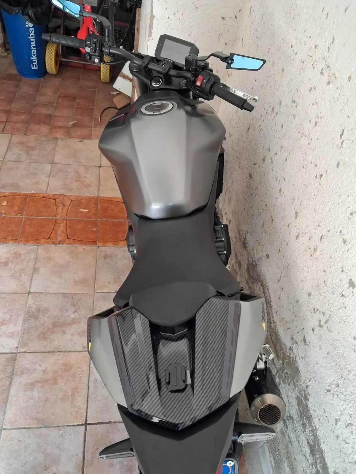 Honda CB 750 Hornet (2023 - 24) (9)