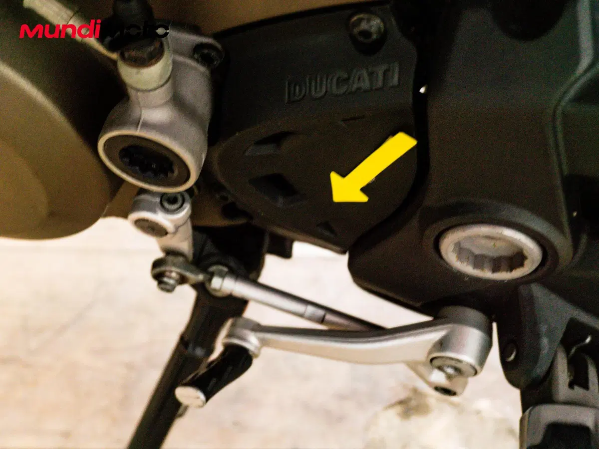 Ducati Monster 1200 S (2014 - 16) (18)