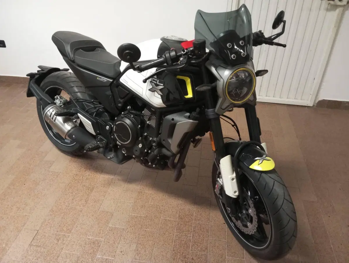 CFMOTO 700CL-X Sport (2022 - 26)