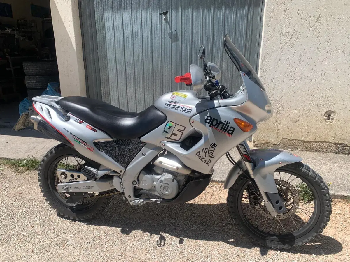 Aprilia Pegaso 650 (1997 - 00) (4)