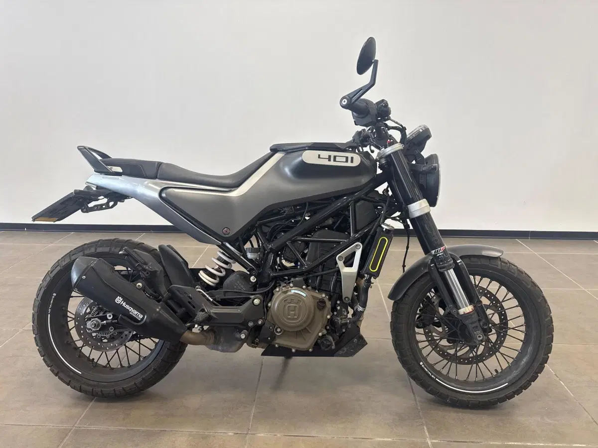 Husqvarna Svartpilen 401 (2021 - 23)