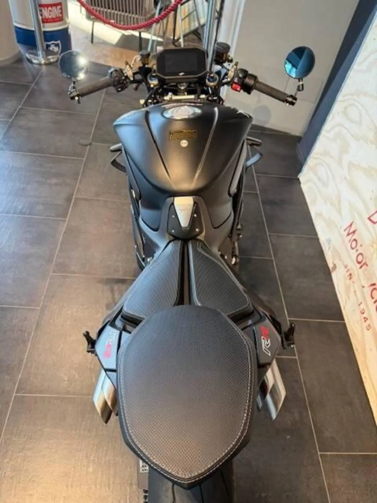 MV Agusta Brutale 1000 RR (2021 - 25) (9)