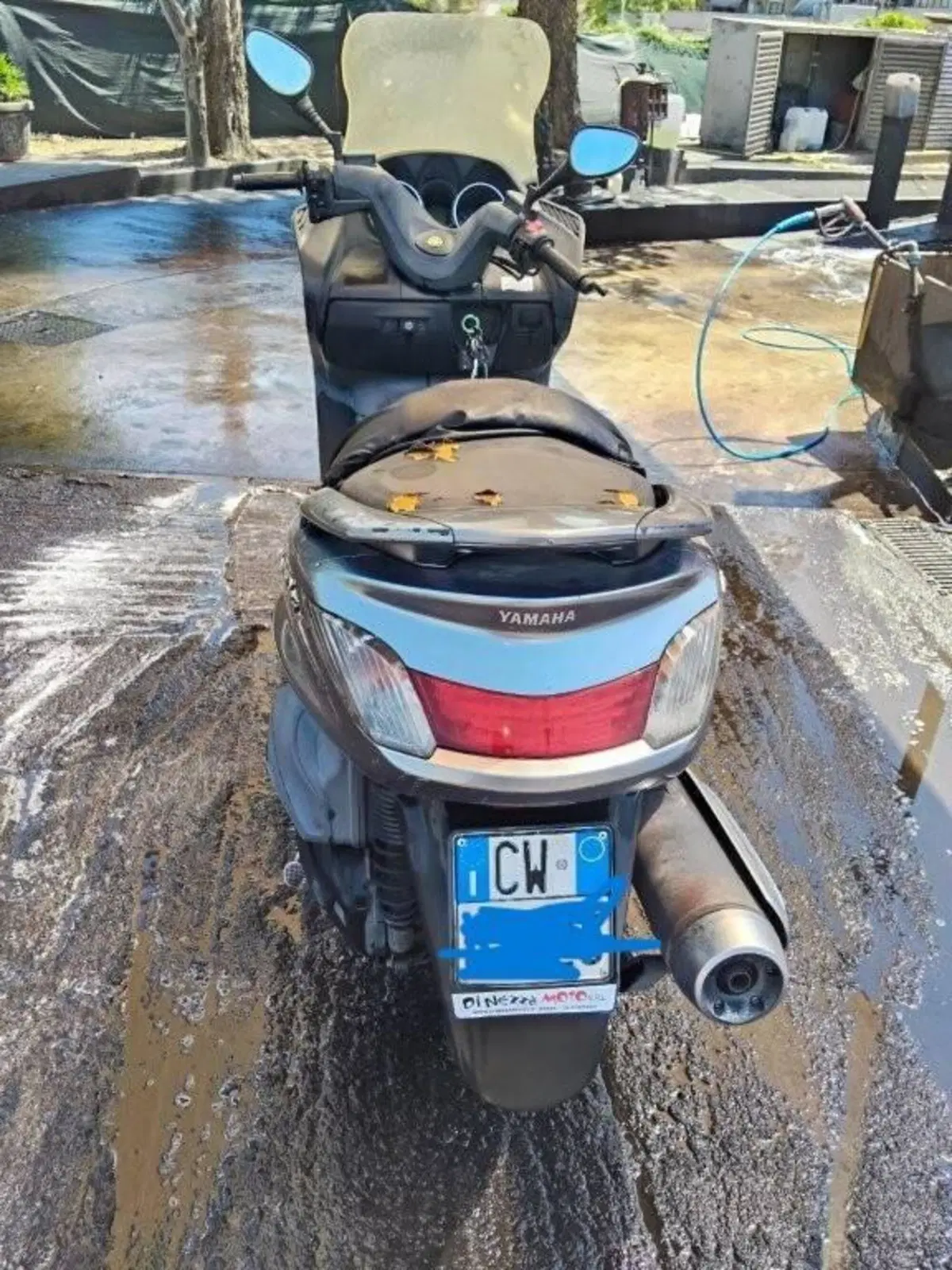 Yamaha Majesty 400 (2004 - 08) (5)