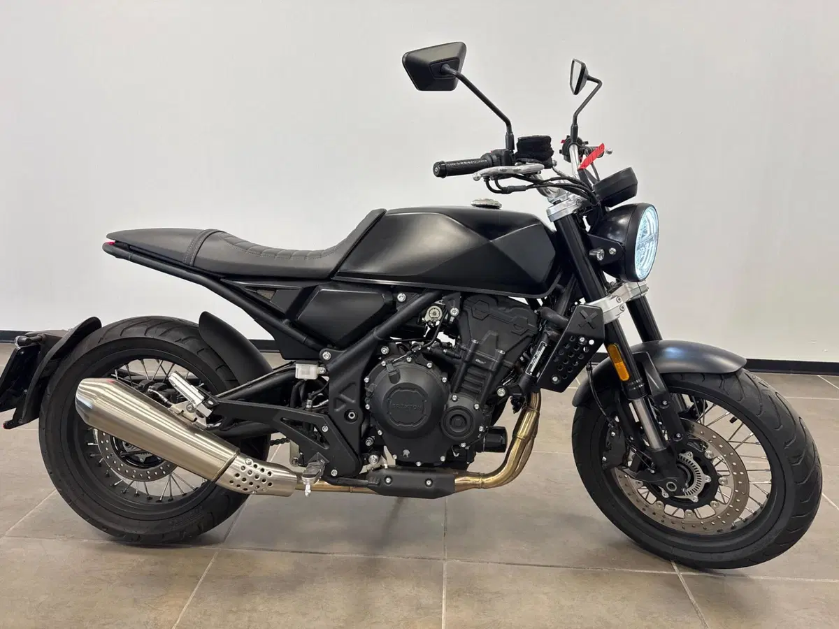 Brixton Motorcycles Crossfire 500 (2021 - 25)
