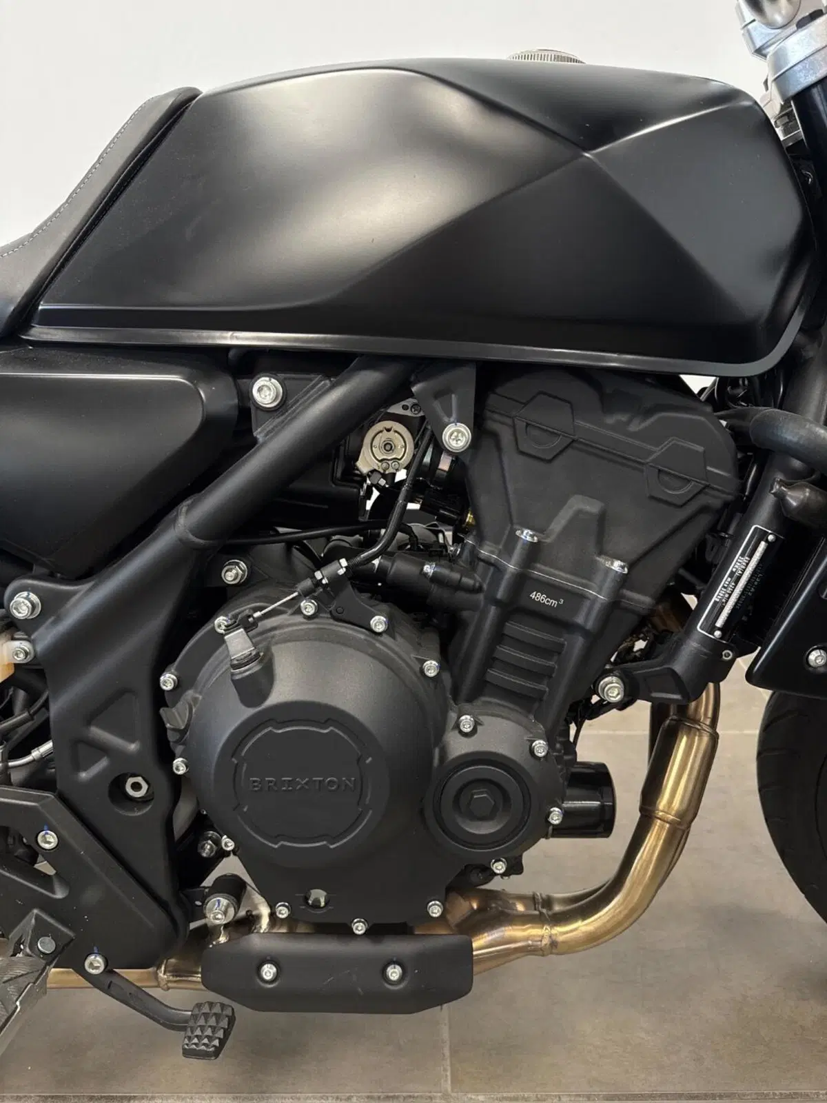 Brixton Motorcycles Crossfire 500 (2021 - 25) (2)