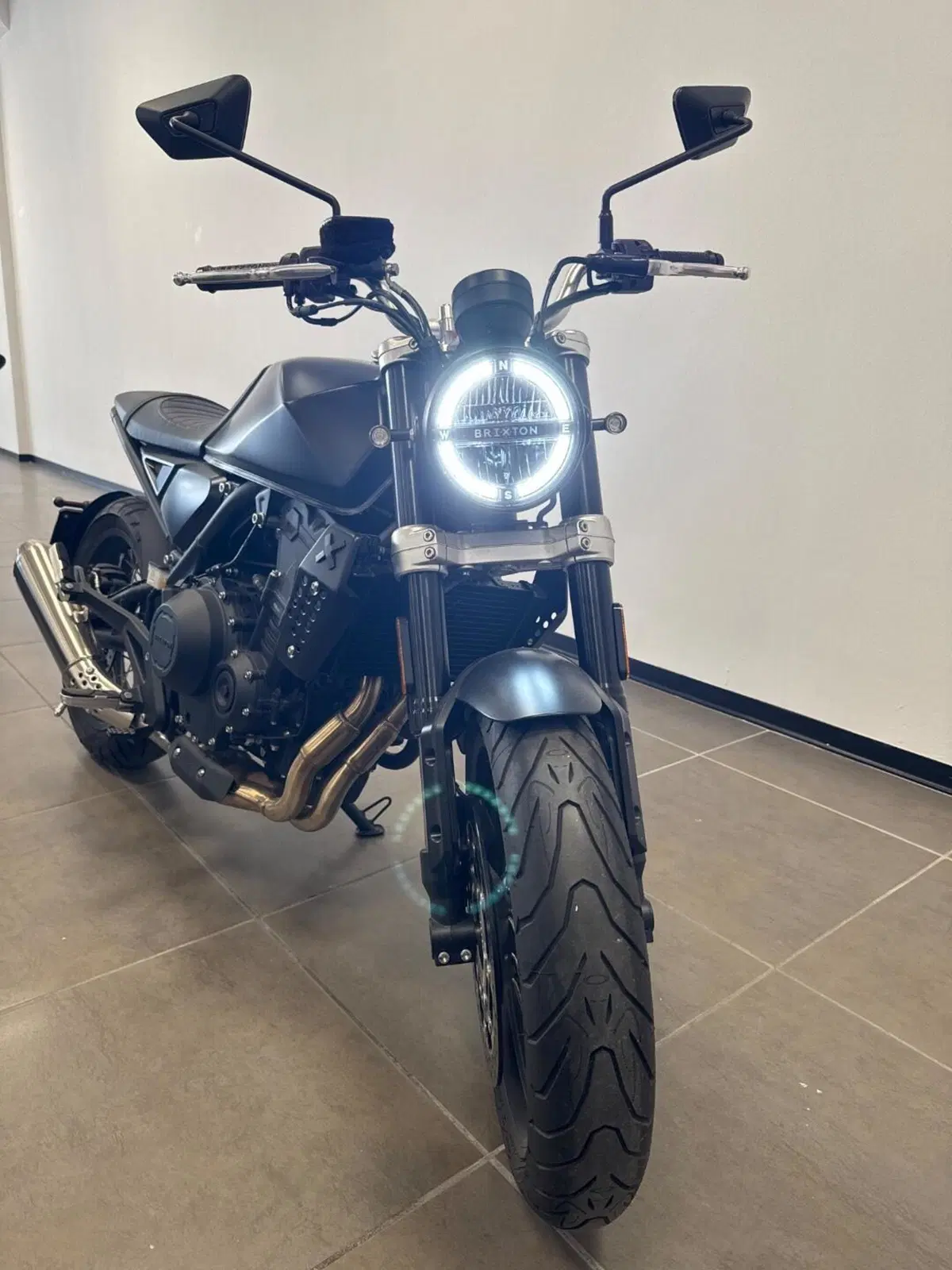 Brixton Motorcycles Crossfire 500 (2021 - 25) (3)