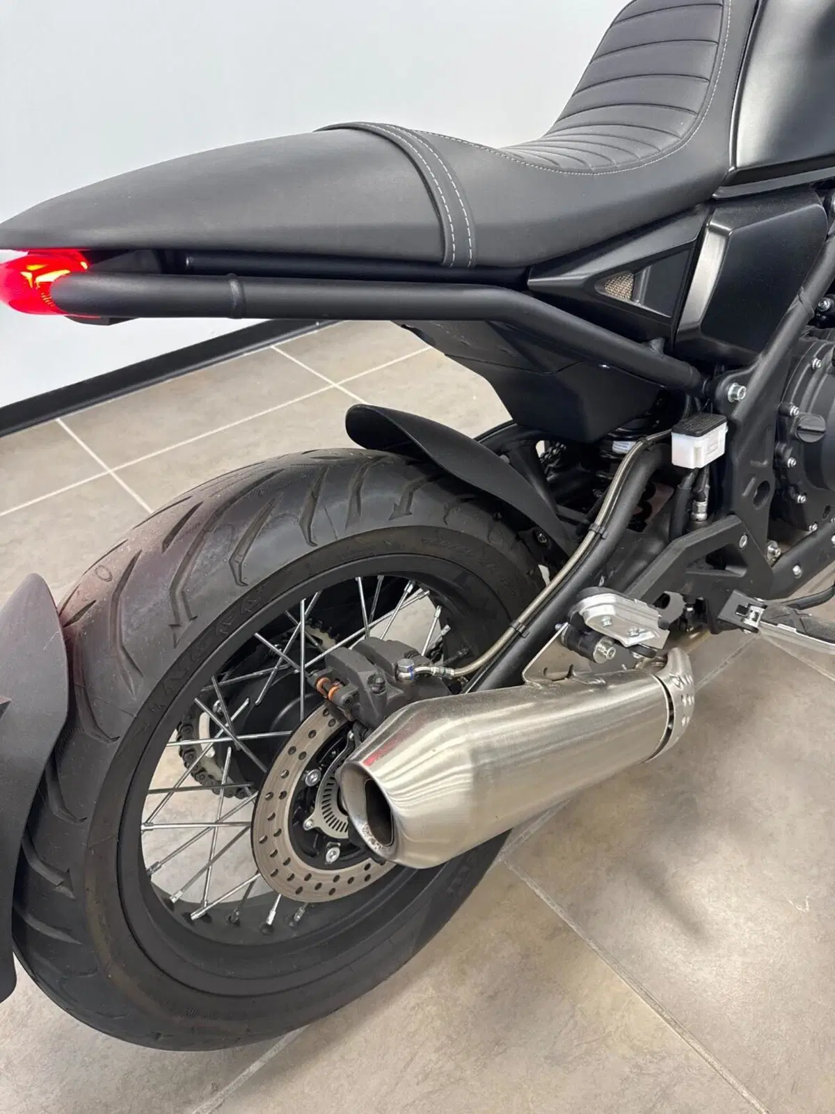 Brixton Motorcycles Crossfire 500 (2021 - 25) (5)