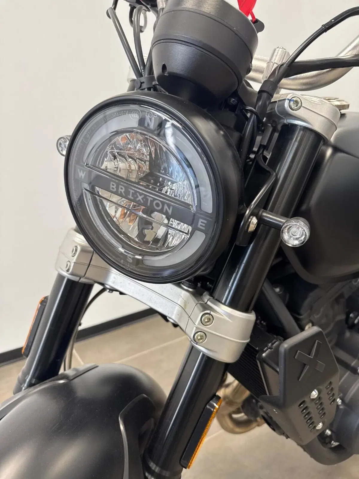 Brixton Motorcycles Crossfire 500 (2021 - 25) (16)