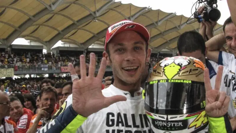 Nico Cereghini: &rdquo;Adesso valgono soltanto i titoli della MotoGP, Biaggi e tanti altri zero titoli&rdquo;