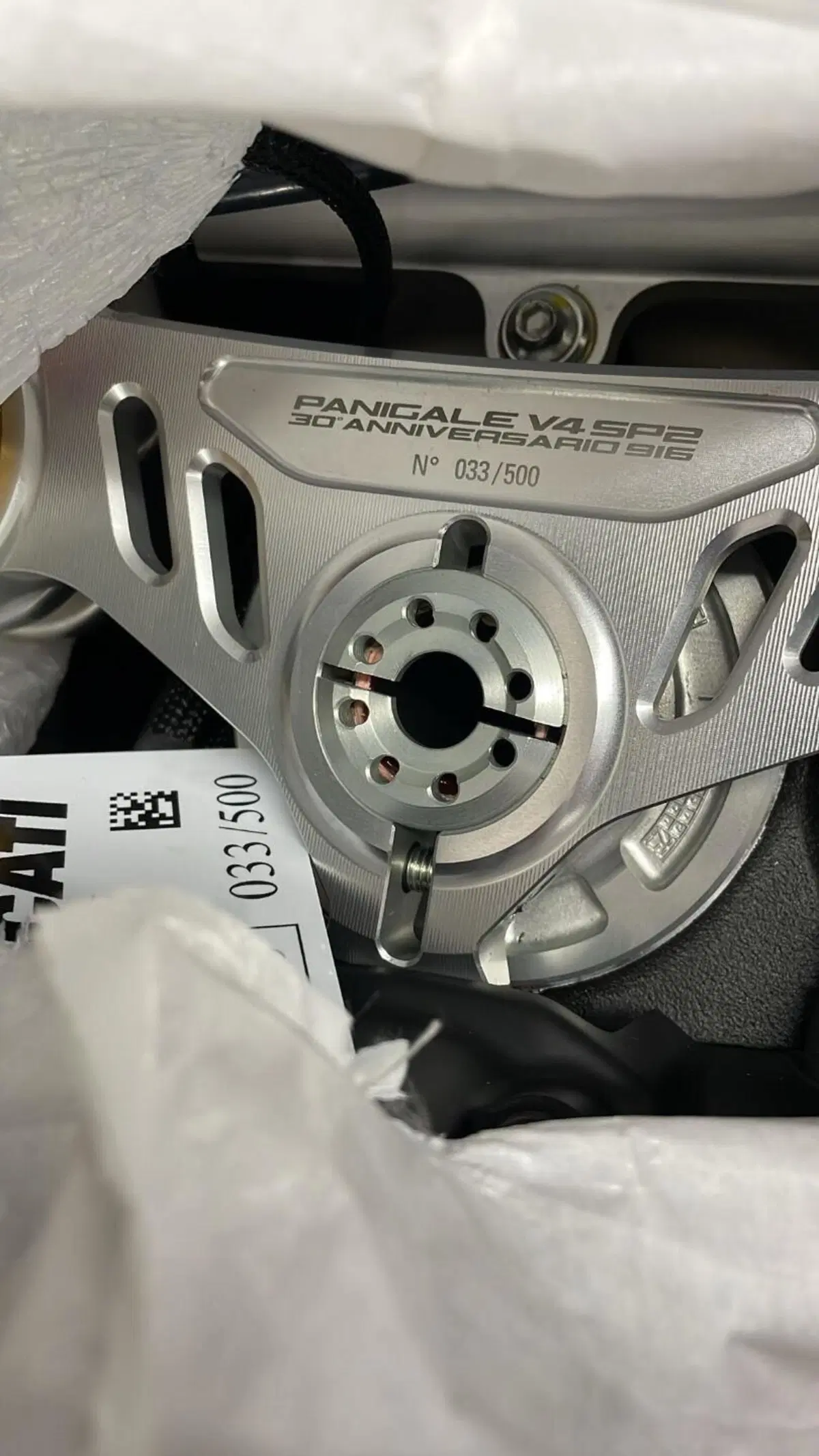 Ducati Panigale V4 SP2 30° Anniversario 916 (2024) (2)