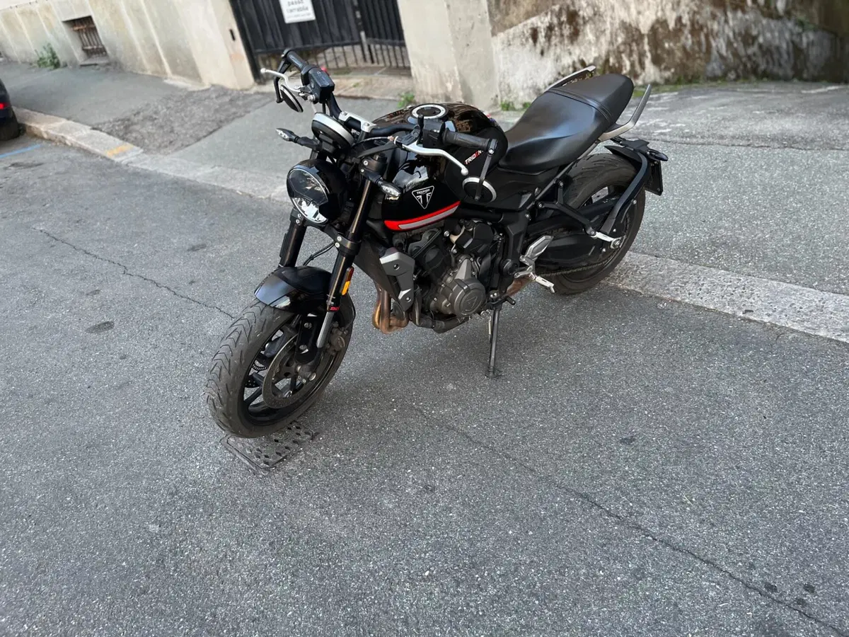 Triumph Trident 660 (2021 - 24) (2)