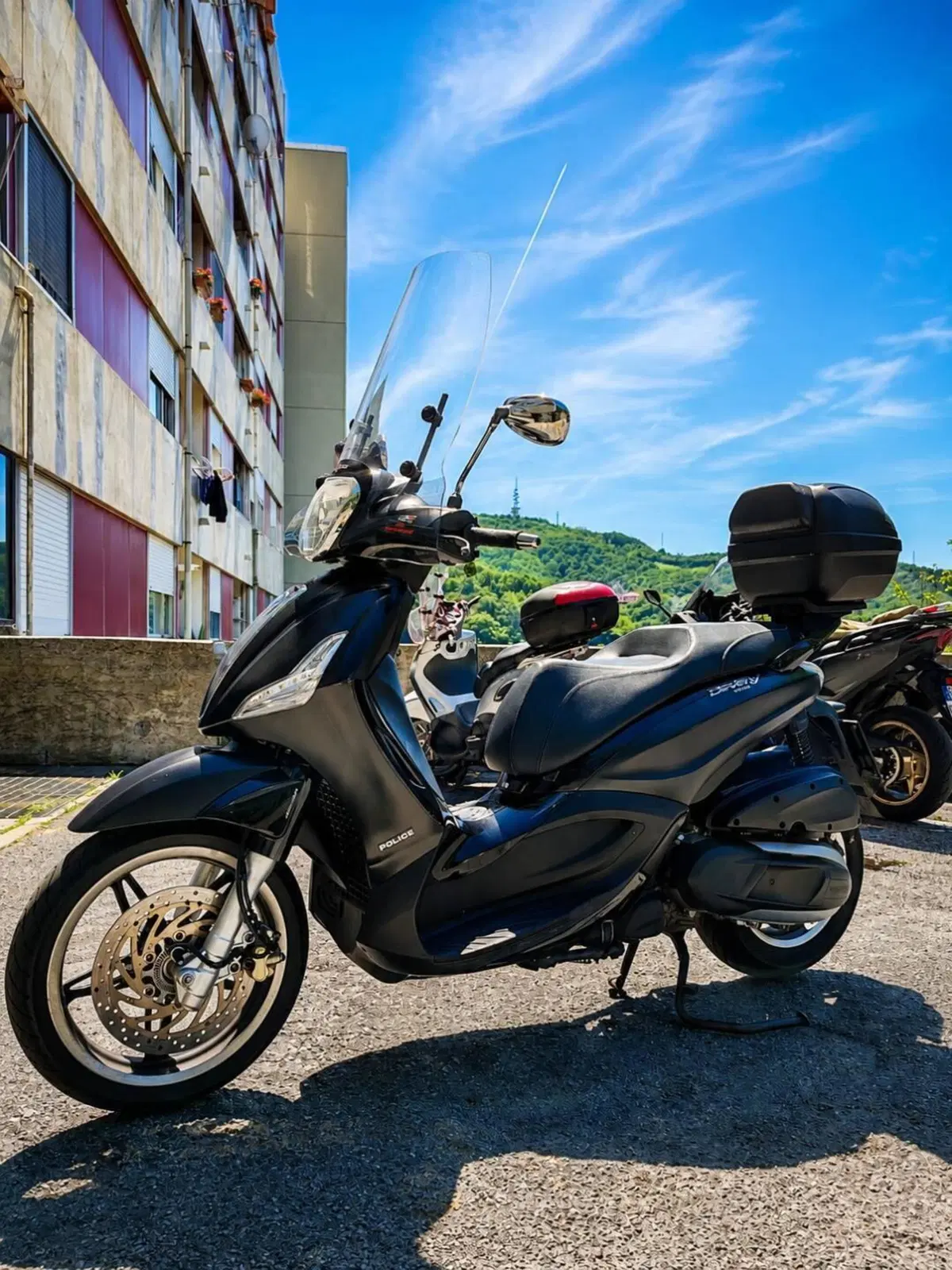 Piaggio Beverly 350 Police ABS-ASR (2018 - 20) (4)