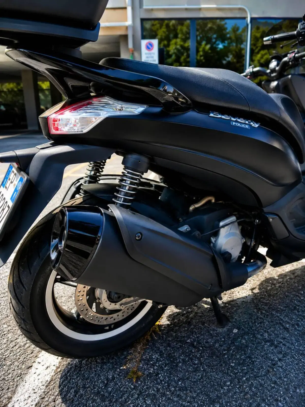 Piaggio Beverly 350 Police ABS-ASR (2018 - 20) (11)