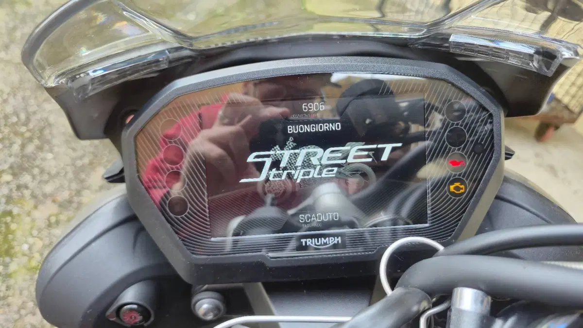 Triumph Street Triple 765 RS (2023 - 26) (6)