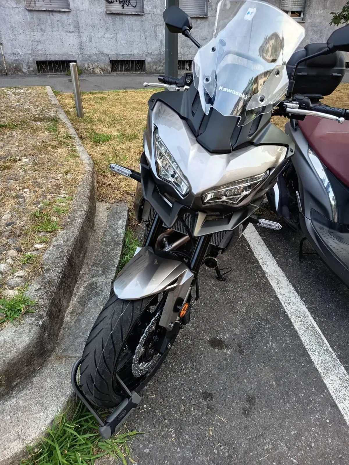 Kawasaki Versys 650 (2025 - 26) (4)