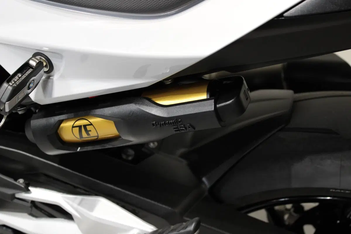 Bmw F 900 R (2021 - 24) (10)