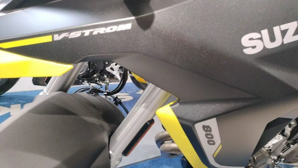 Suzuki V-Strom 800SE (2025 - 26) (6)