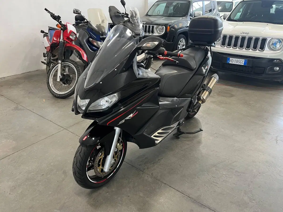 Aprilia SRV 850 (2011 - 16) (2)