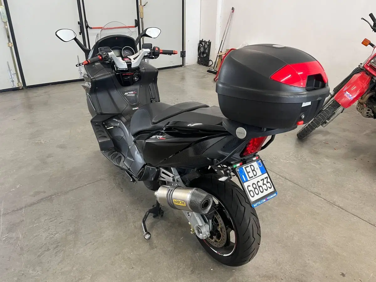 Aprilia SRV 850 (2011 - 16) (8)