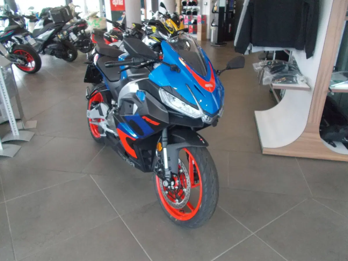 Aprilia RS 457 (2024 - 26) (2)