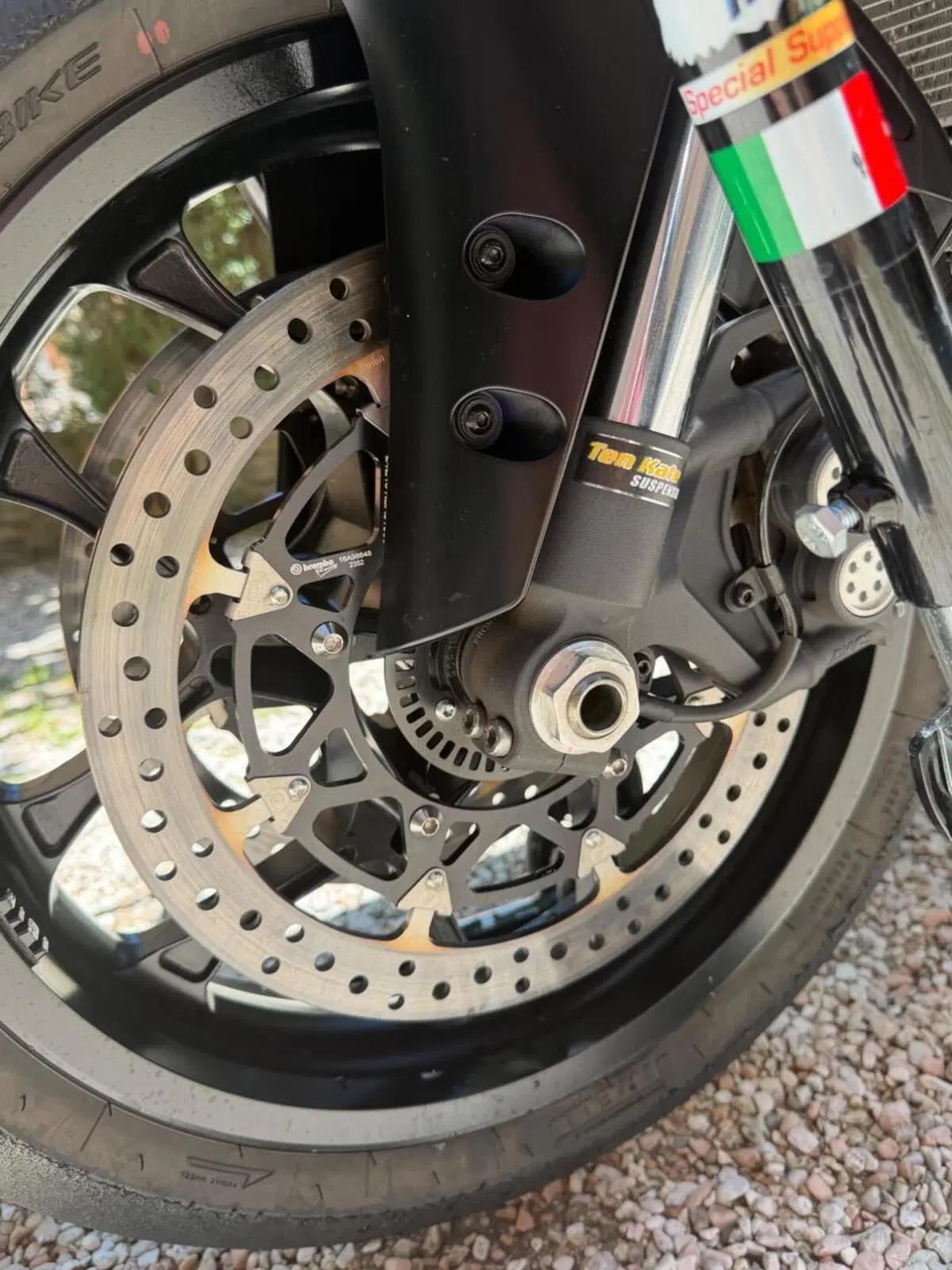 Yamaha YZF R1 GYTR (2023 - 24) (7)