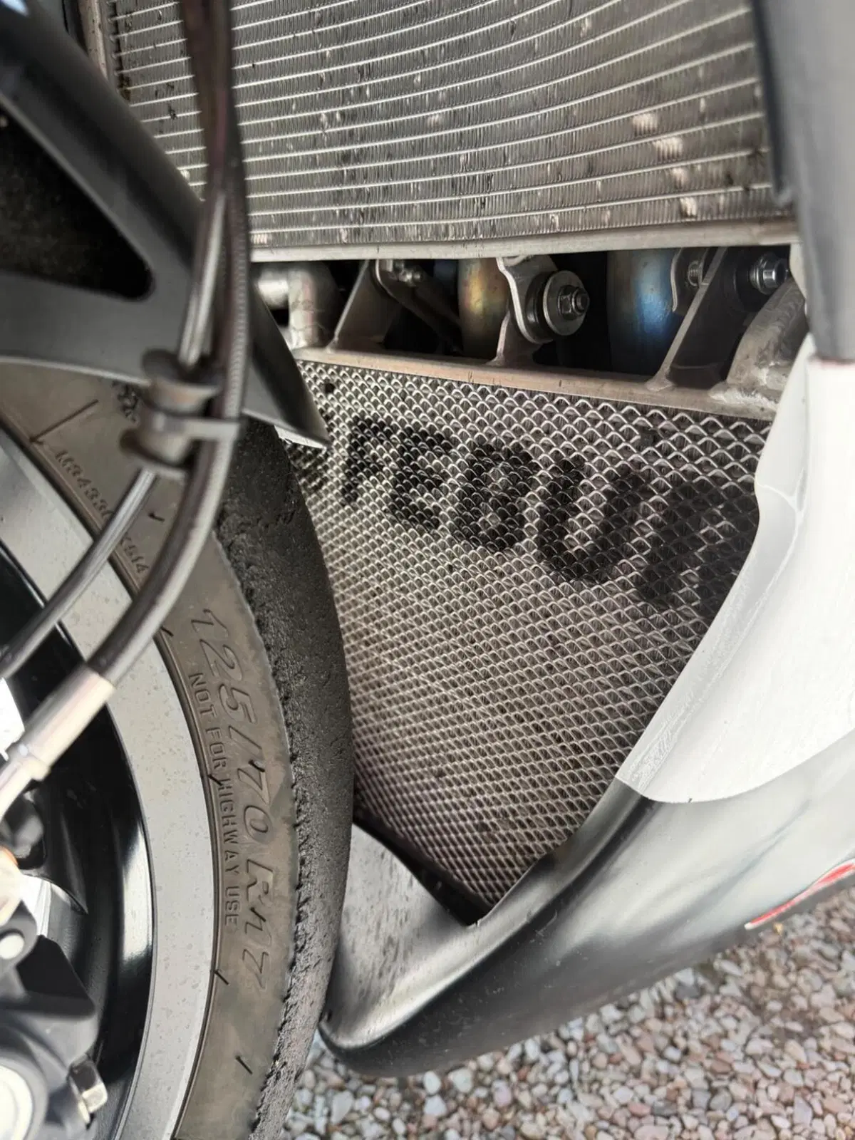 Yamaha YZF R1 GYTR (2023 - 24) (8)