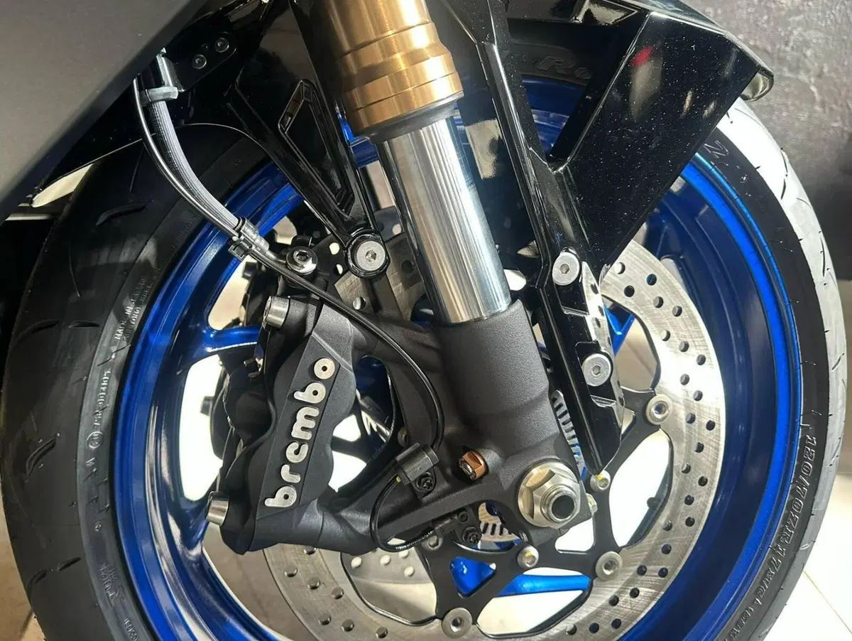 Suzuki GSX-S1000GT (2025 - 26) (7)