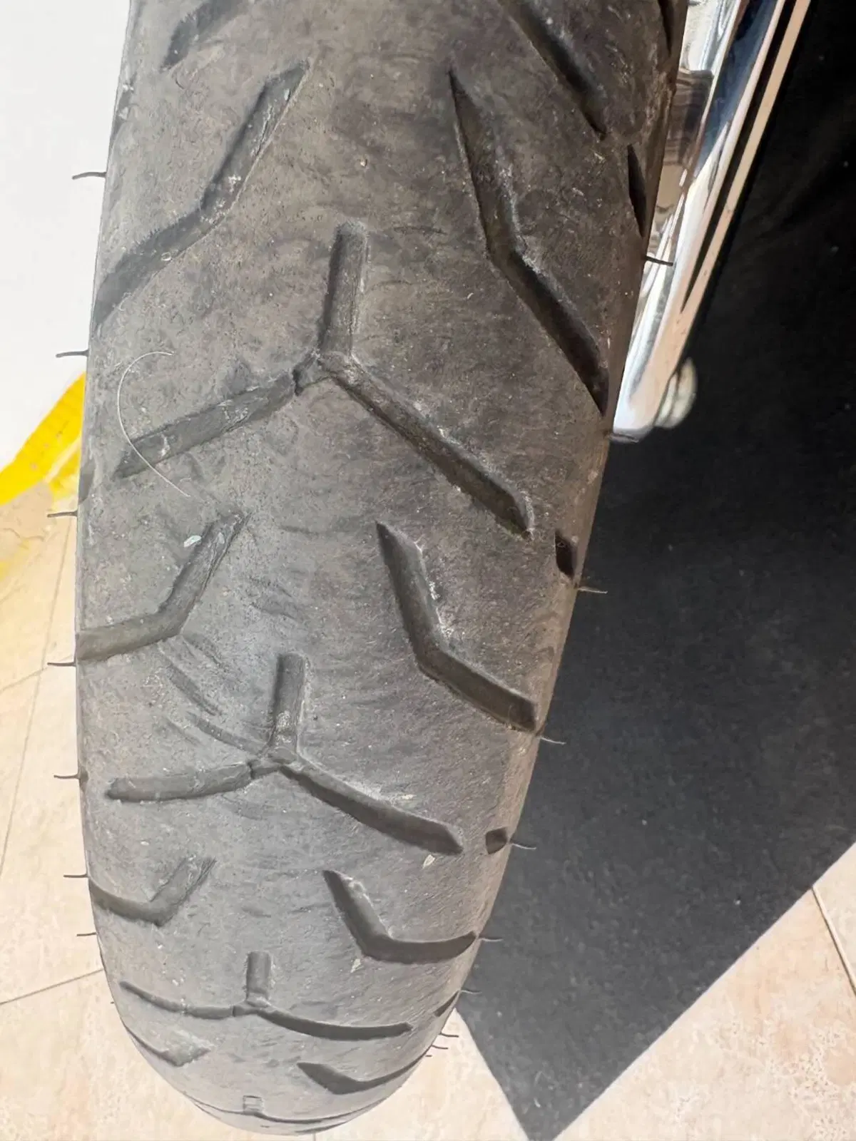 Harley-Davidson 1584 Rocker C (2009 - 11) - FXCWC (3)