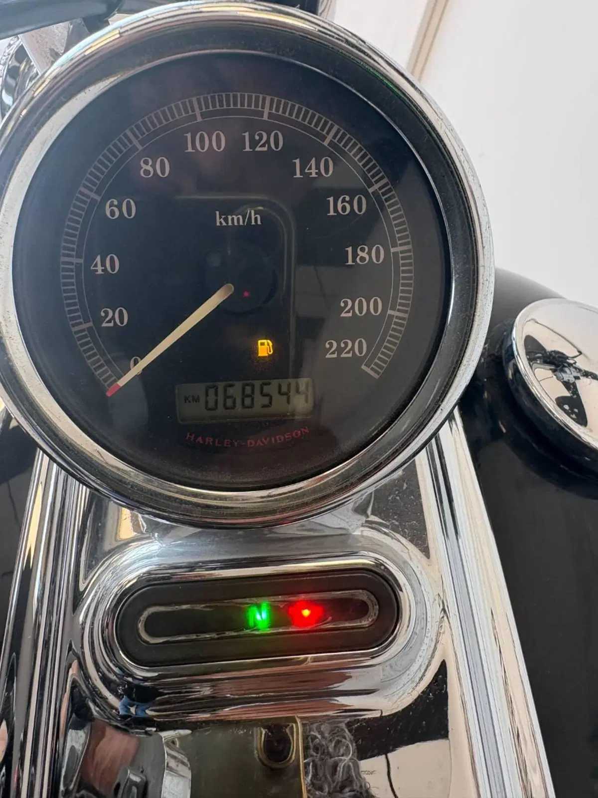 Harley-Davidson 1584 Rocker C (2009 - 11) - FXCWC (11)