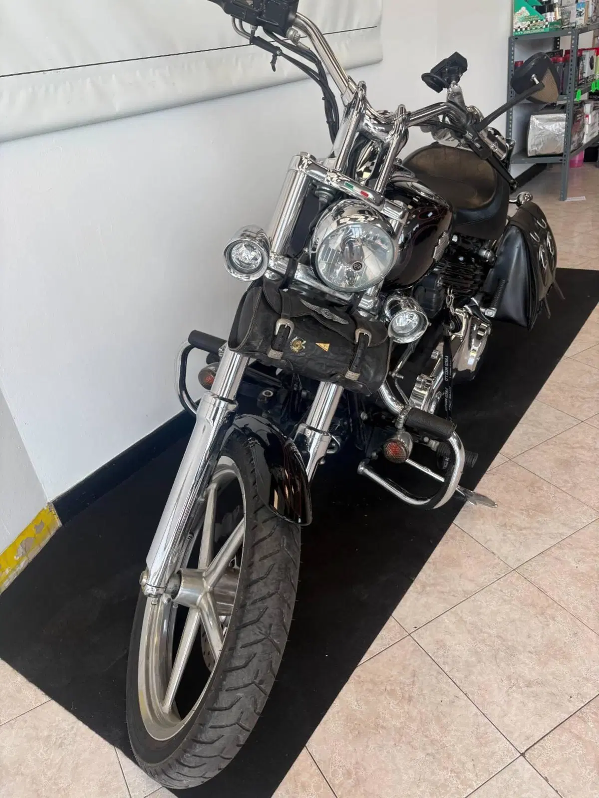 Harley-Davidson 1584 Rocker C (2009 - 11) - FXCWC (20)