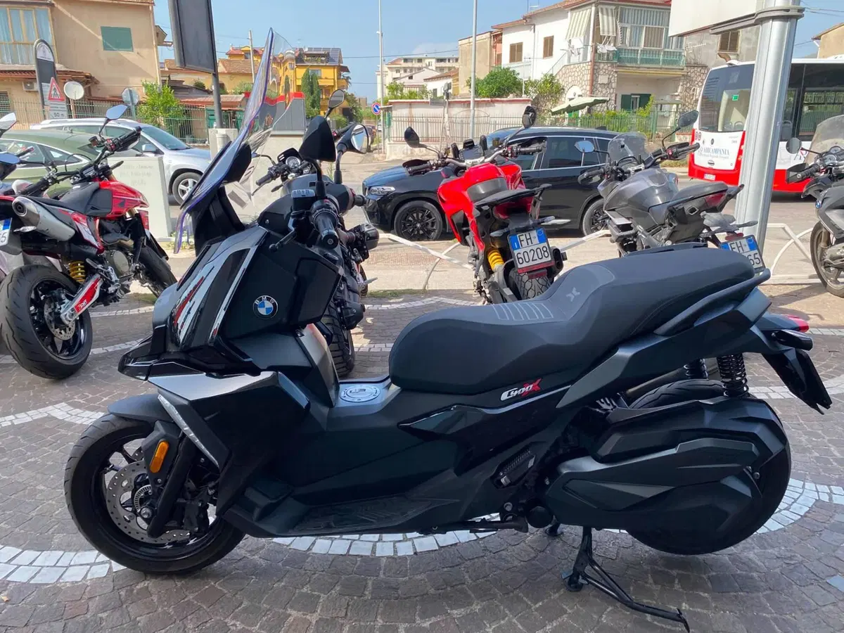 Bmw C 400 X (2025 - 26) (2)